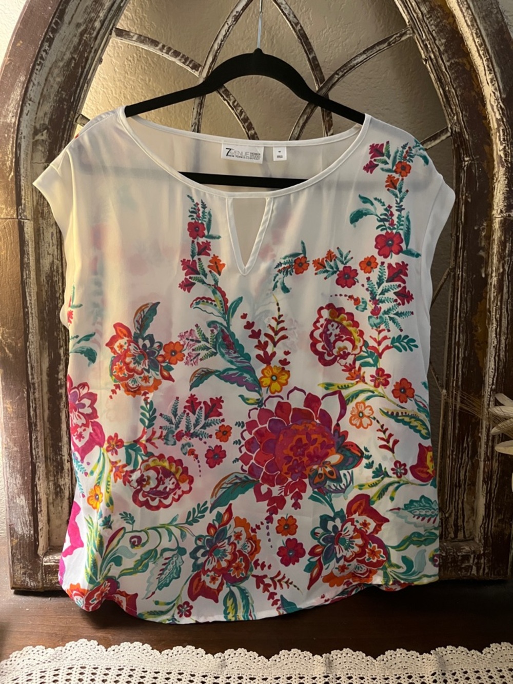 7th Avenue Design Studio Floral Blouse in Pink & Teal, Size  Medium